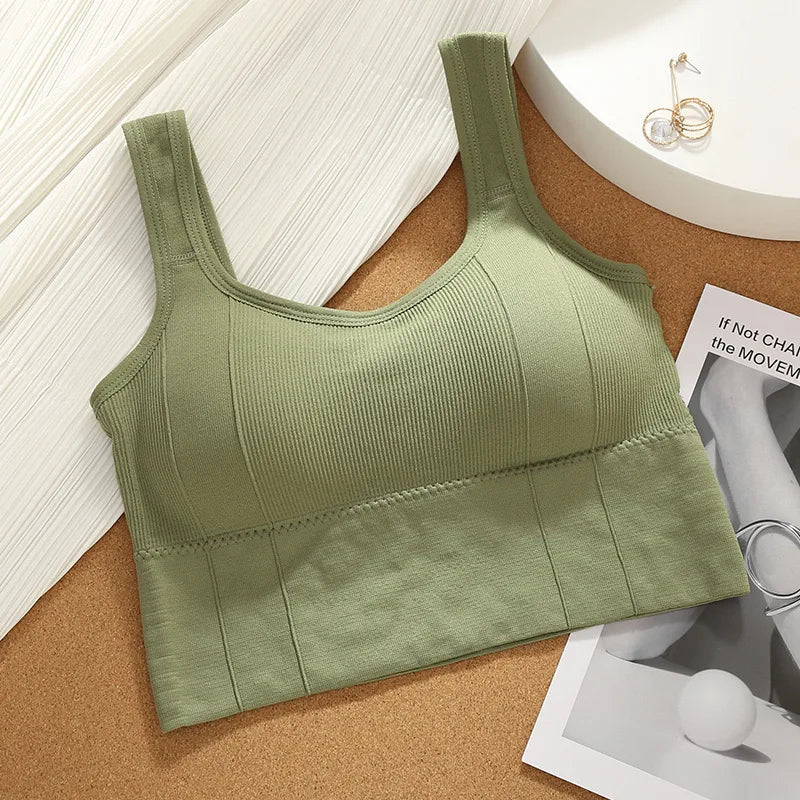 Top deportivo transpirable y antitranspirante para mujer: sujetador de yoga sin costuras, resistente a impactos, estilo crop top con efecto push-up para gimnasio y entrenamiento.