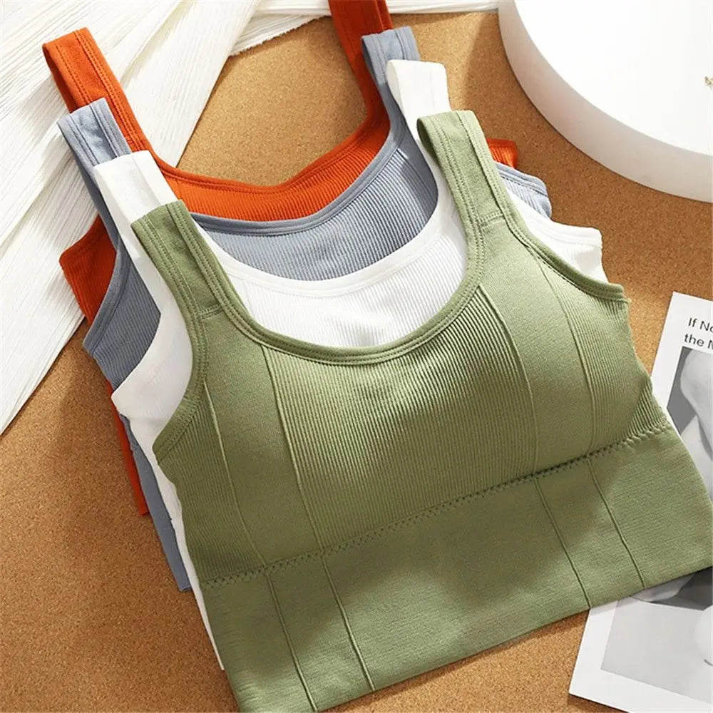 Top deportivo transpirable y antitranspirante para mujer: sujetador de yoga sin costuras, resistente a impactos, estilo crop top con efecto push-up para gimnasio y entrenamiento.